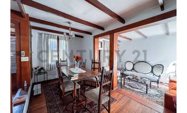 Casa en Venta en Amplio Terreno, La Reina