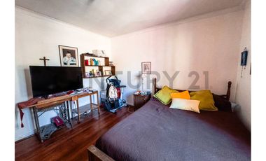 Casa en Venta en Amplio Terreno, La Reina