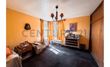 Casa en Venta en Amplio Terreno, La Reina