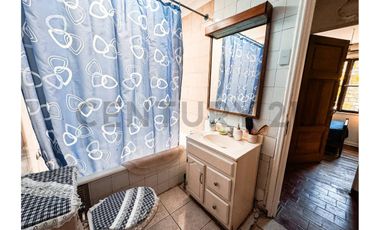 Casa en Venta en Amplio Terreno, La Reina