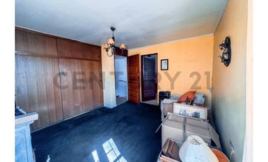 Casa en Venta en Amplio Terreno, La Reina