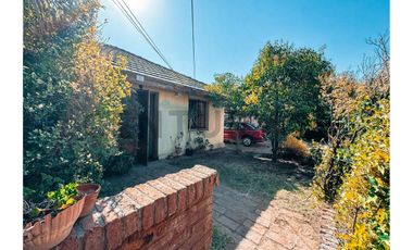 Casa en Venta en Amplio Terreno, La Reina
