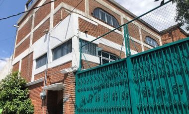 Edificio para oficinas, talleres, almacenamiento, fábrica
