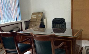 Edificio para oficinas, talleres, almacenamiento, fábrica