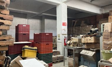 Edificio para oficinas, talleres, almacenamiento, fábrica