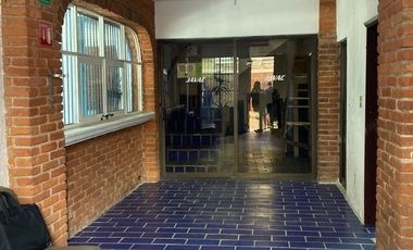 Edificio para oficinas, talleres, almacenamiento, fábrica