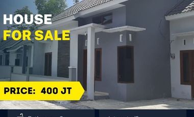 RUMAH MURAH SIAP HUNI DI SEYGAN SLEMAN BANGUNAN LUAS