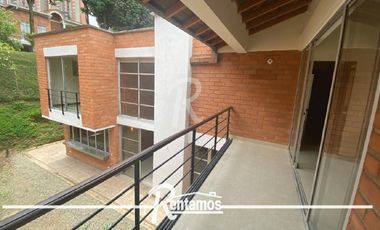 casa en venta en sabaneta. Cod V10080