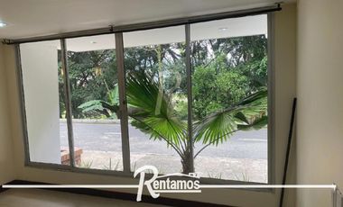 casa en venta en sabaneta. Cod V10080