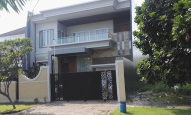 Rumah Mewah Graha Padma Boulevard, Semarang Barat, Dekat Akses TOL Krapyak