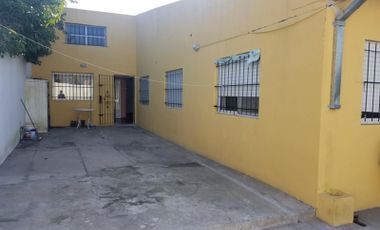 Casa 4 Amb. en Venta, La Reja, Moreno