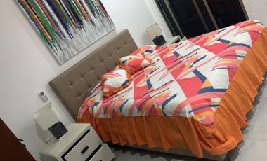 Casa Amueblada en Renta en Kings, cuarto de servicio frente a la alberca