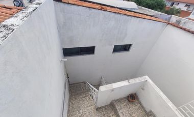 casa en venta en via tennis. Cod V18697