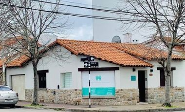 CHALET 4 AMB CON GARAGE - ZONA MATERNO INFANTIL