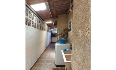 VENDO CASA EN LA CHORRERA MONTELIMAR 3R
