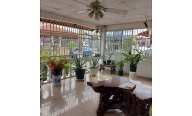 VENDO CASA EN LA CHORRERA MONTELIMAR 3R