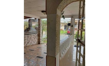 VENDO CASA EN LA CHORRERA MONTELIMAR 3R