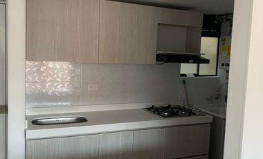 apartamento en arriendo en madrid. Cod A39