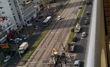 Departamento 3 ambientes en venta en Avellaneda / con SUM y  pileta // Depto A