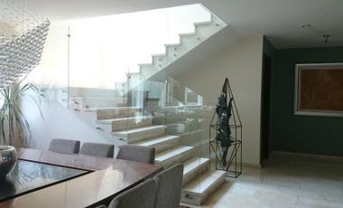 Excelente Penthouse en venta en zona exclusiva