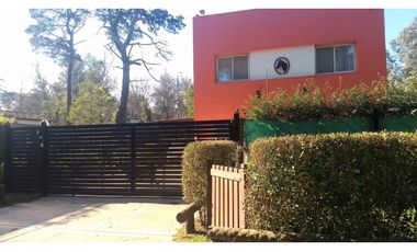 Chalet 5 ambientes con parque. Zona Bosque de Peralta Ramos
