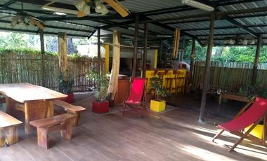 Chalet 5 ambientes con parque. Zona Bosque de Peralta Ramos