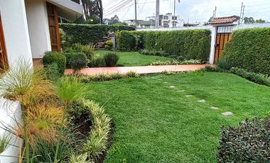 Venta de casa valle de los chillos