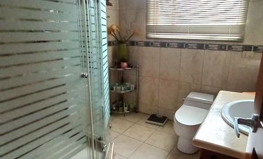 Venta de casa valle de los chillos