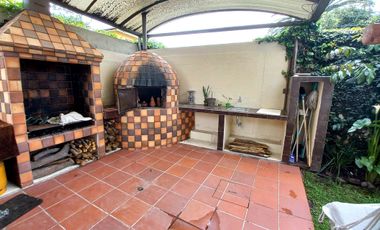 Venta de casa valle de los chillos