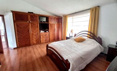 Venta de casa valle de los chillos