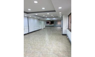 oficina en arriendo/venta en quinta camacho. Cod A7589