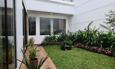 DIJUAL RUMAH MEWAH MODERN at Jl PONDOK HIJAU, PONDOK INDAH