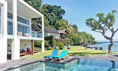 For Sale A Luxury Beacfront Villa in Candidasa, Bali