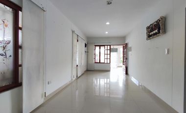casa en venta en doce de octubre. Cod V26964