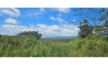 VENDO LOTE COMERCIAL EN BQOUETE