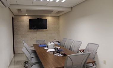 Edificio de lujo  en Avenida Tepopazolco ideal corporativo