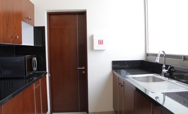 Edificio de lujo  en Avenida Tepopazolco ideal corporativo