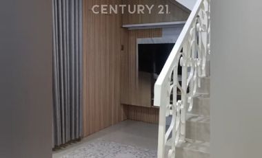 Rumah 2 Lantai Cluster Monaco Jababeka Bekasi
