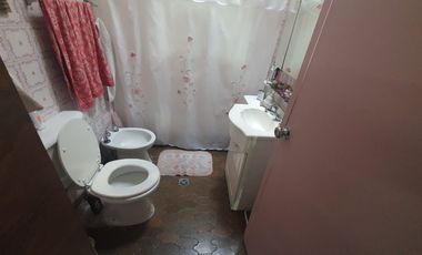 Casa con Departamento en venta en San Antonio de Padua Sur