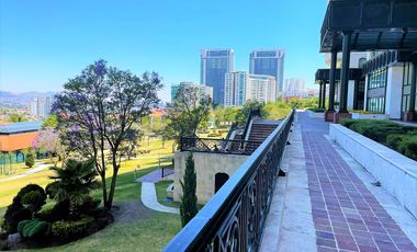 ESPECTACULAR CONDOMINIO 90MIL M2: LAGOS, CASA CLUB, SPA, TENIS, PÁDEL, ALBERCA.