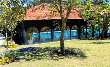 ESPECTACULAR CONDOMINIO 90MIL M2: LAGOS, CASA CLUB, SPA, TENIS, PÁDEL, ALBERCA.