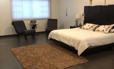 En VENTA... Hermosa Residencia en Metepec.