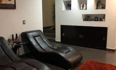 En VENTA... Hermosa Residencia en Metepec.