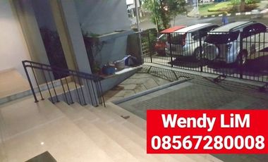DISEWAKAN GEDUNG KANTOR STRATEGIS At SENOPATI Ry , IDR. 2,5 M/thn