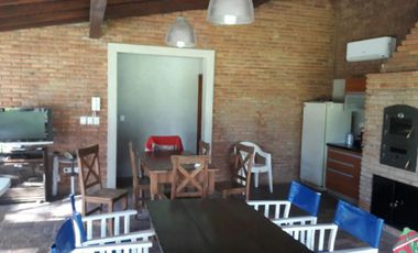 CASA QUINTA moderna pract. a estrenar 4780 m2 arbol. añosa 8 amb. novoa propiedades