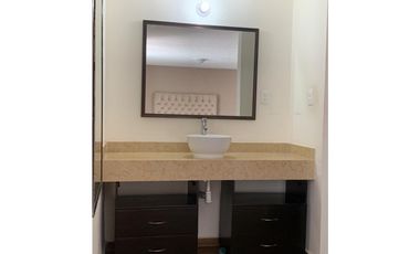 Casa de Una Planta por Office Depot Nereo Rdz Barragan