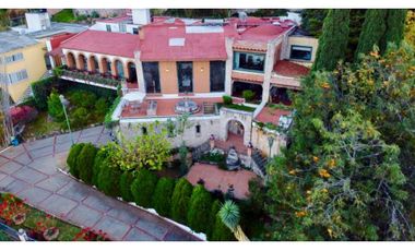Hermosa Residencia Casa en venta en Lomas de Santa María Morelia 28MDP