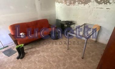 Casa con Departamento en venta en Punta Lara