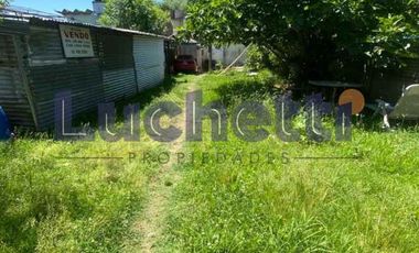 Casa con Departamento en venta en Punta Lara