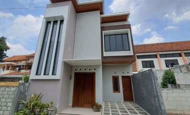 RUMAH CANTIK SIAP HUNI DI KOTA JOGJA, DEKAT PRAWIROTAMAN